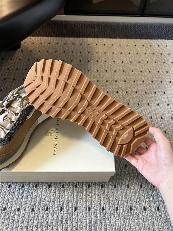 2025112816134224 320